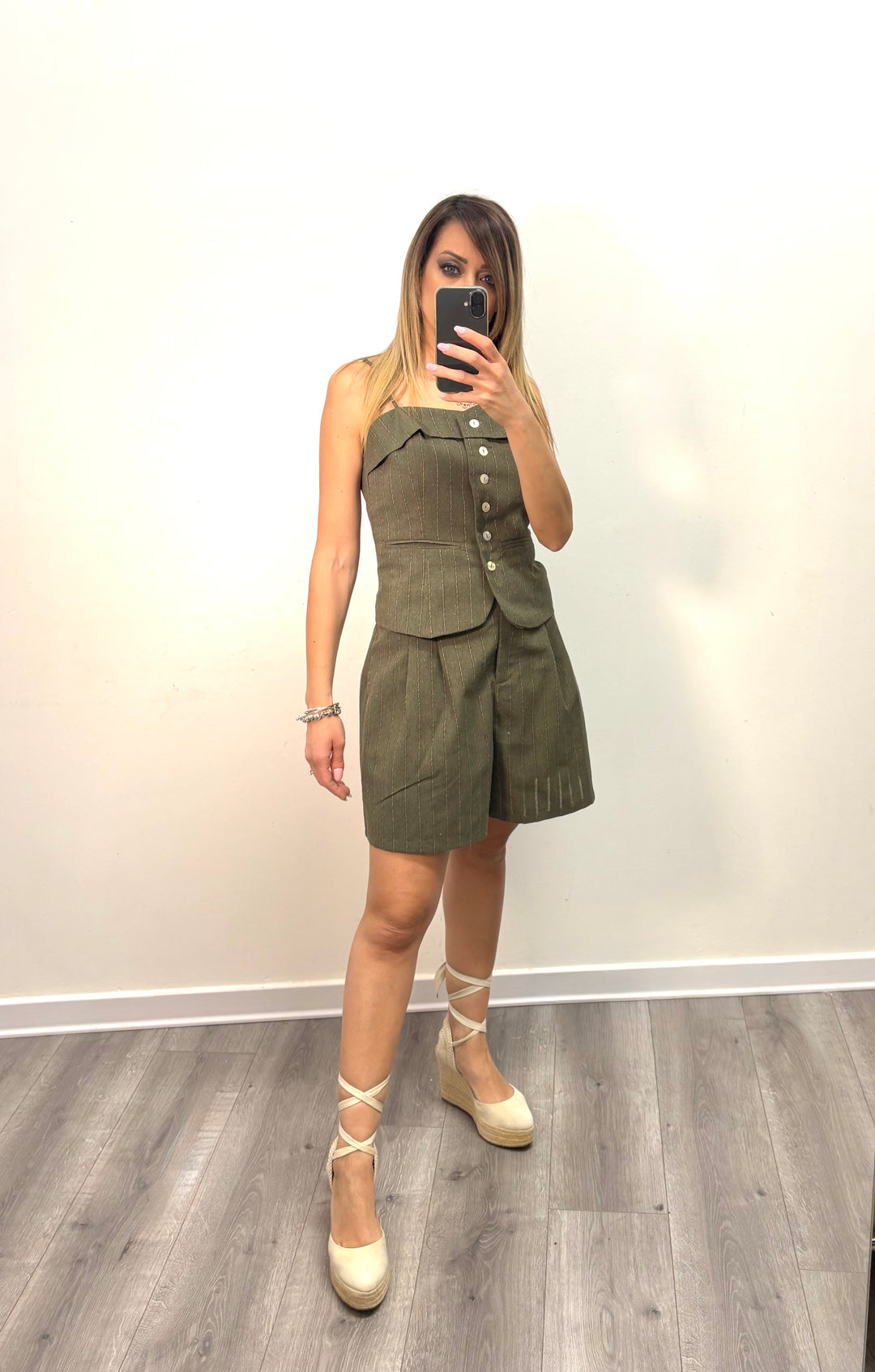 Completo Gilet & Shorts a Righe