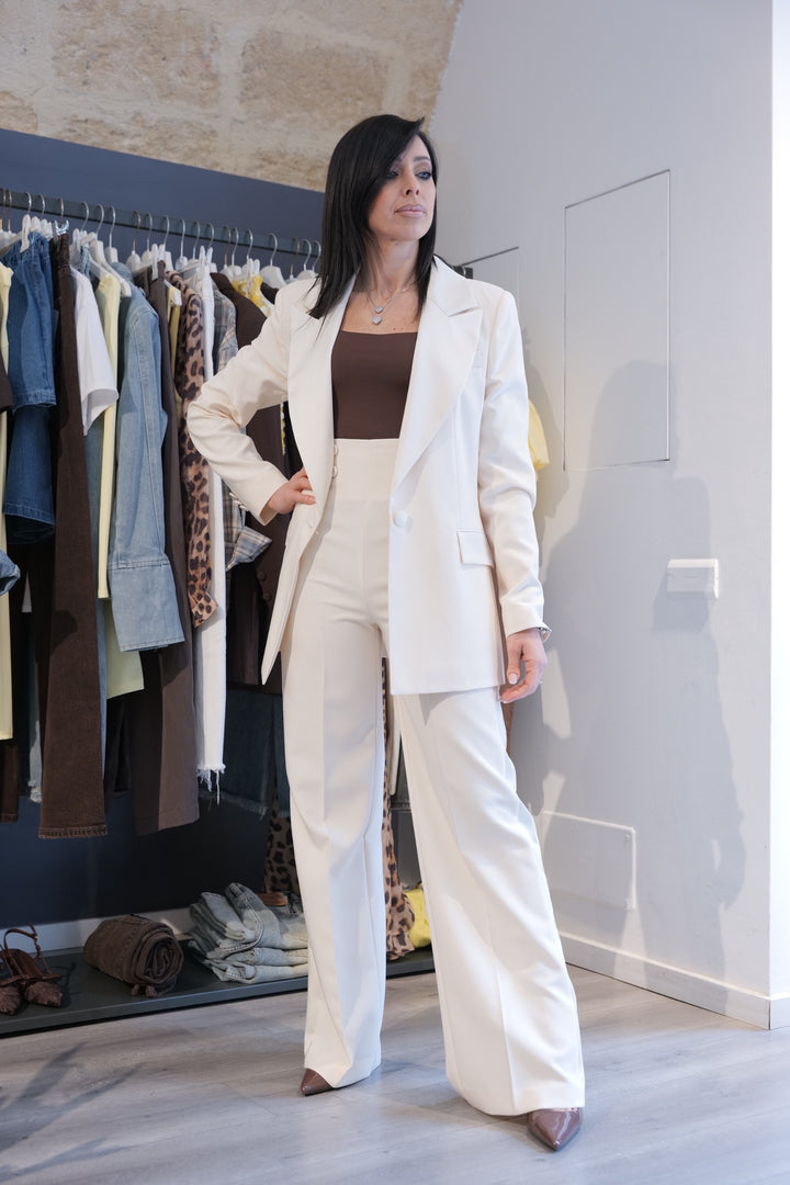 Tailleur Vanilla Power